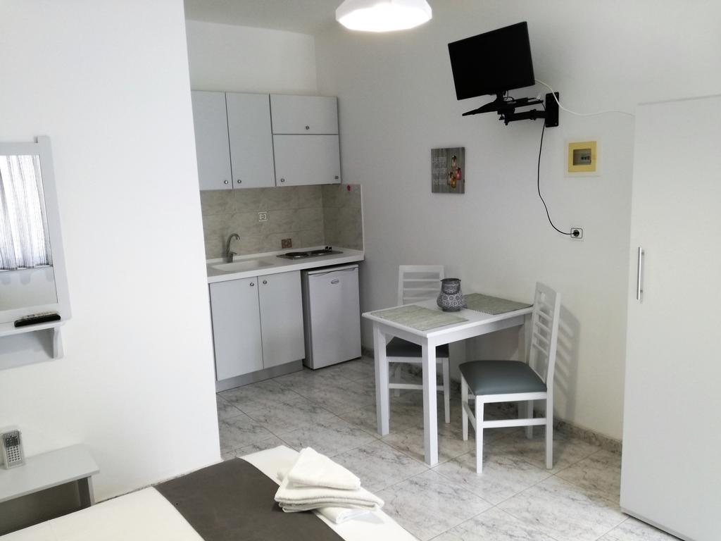 Venus De Milo Apartment Adamantas  Bagian luar foto
