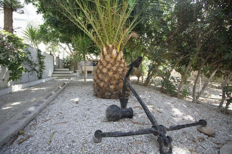 Venus De Milo Apartment Adamantas  Bagian luar foto